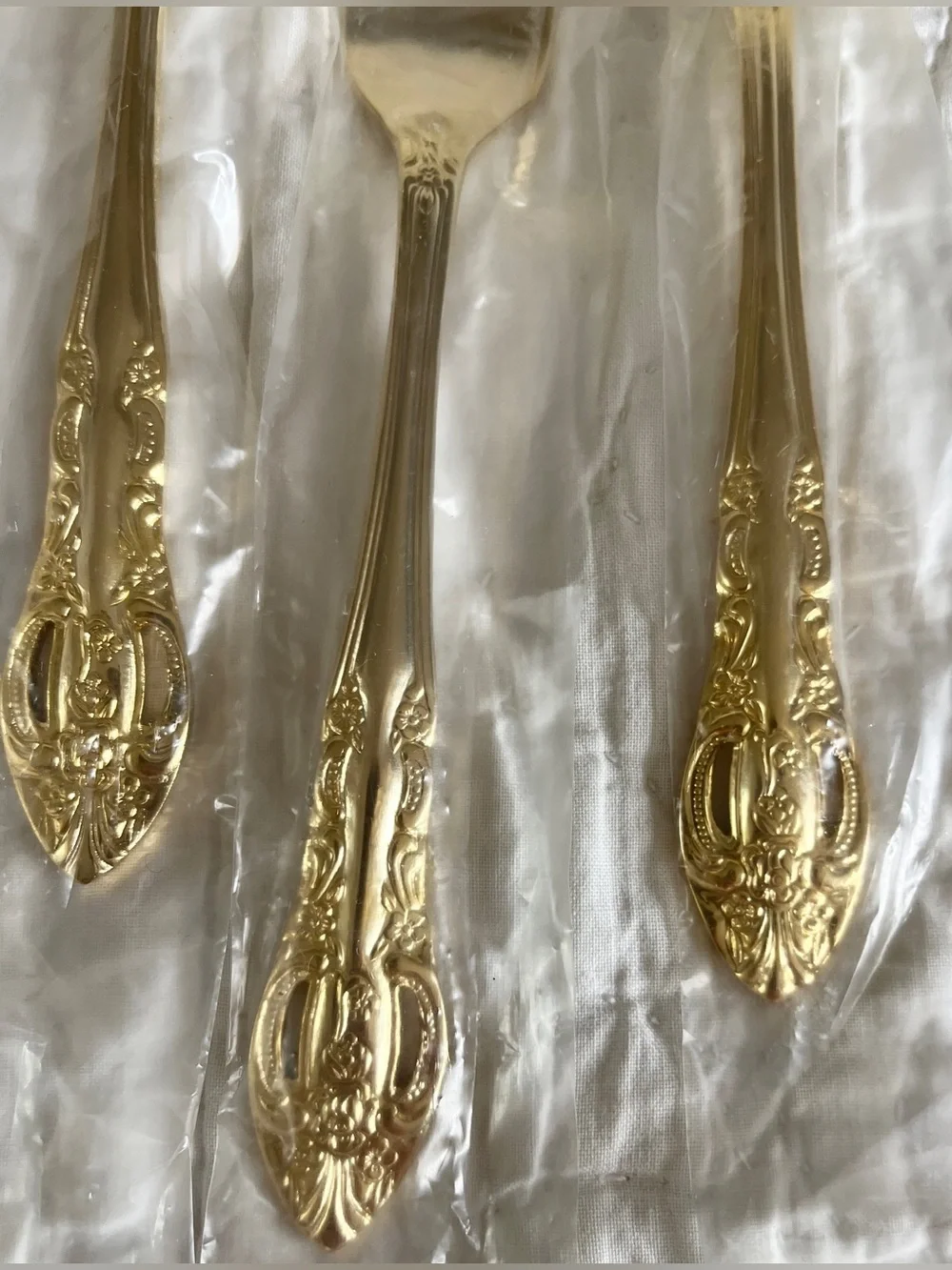 x4 NEW H.F. Ltd Rose Gold Plated Stainless Dinner Fork Pierced Rose Versailles